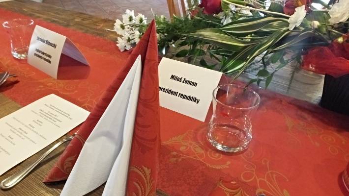 Prezident poobědval s osobnostmi regionu