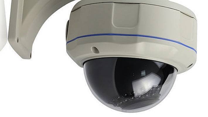 Děti budou hlídat před školou kamery