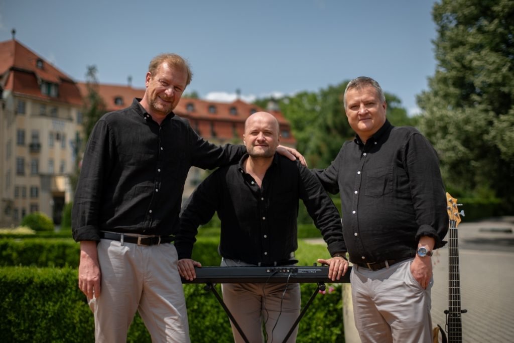 Filmová delegace představí snímek Šviháci