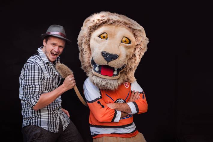 Ondřej G. Brzobohatý přijede na Galaples kosteleckého hokeje