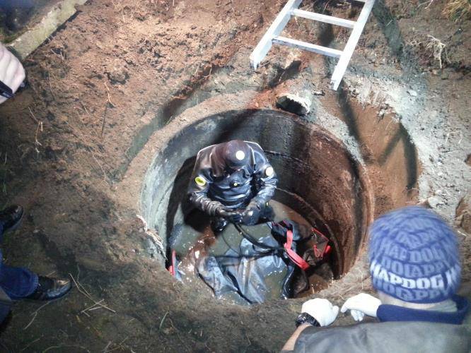 Nález těla v septiku: Z vraždy je obviněn muž z Rychnovska 