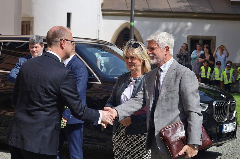 Prezident míří do Pardubického kraje!  Petr Pavel s manželkou Evou už příští týden navštíví Pardubice, Chrudim, Litomyšl i úspěšnou Písečnou
