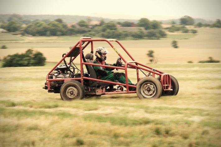 Výstava závodních speciálů auto-moto v Houdkovicích