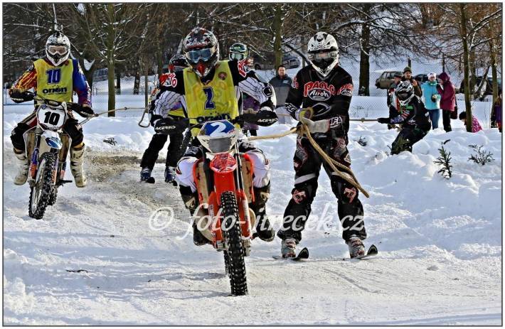 Mistry ČR motoskijöringu jsou opět Šrolerové